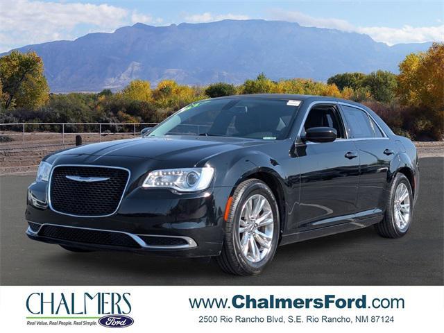 2017 Chrysler 300