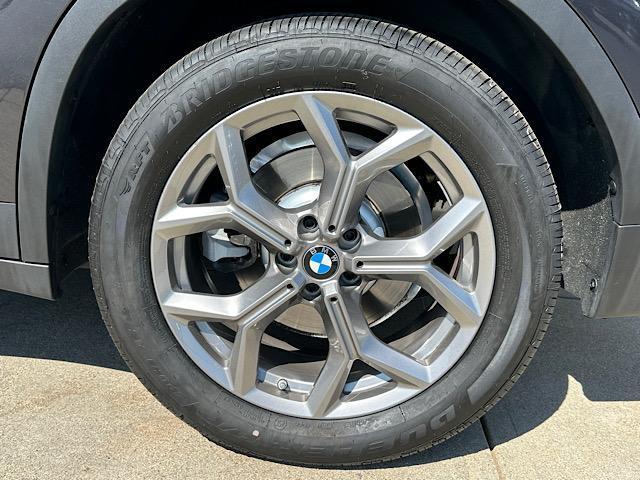 Photo of 2022 Dark Graphite Metallic BMW X3