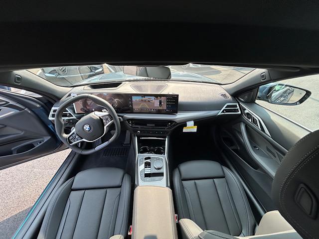 Photo of 2026 Arctic Race Blue Metallic BMW 430