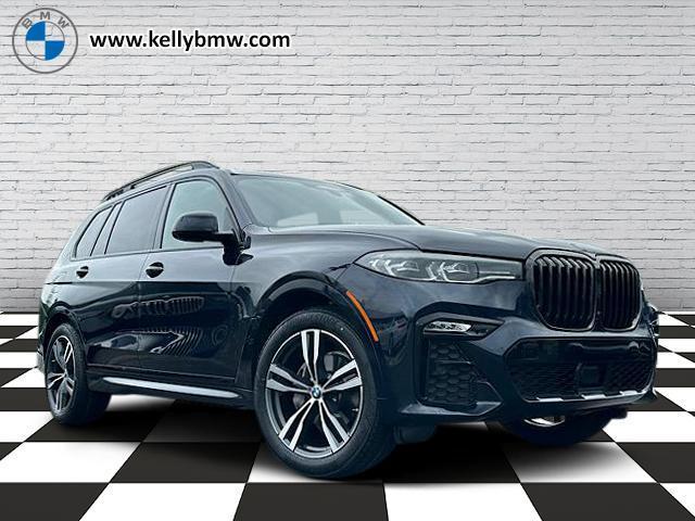 2022 BMW X7