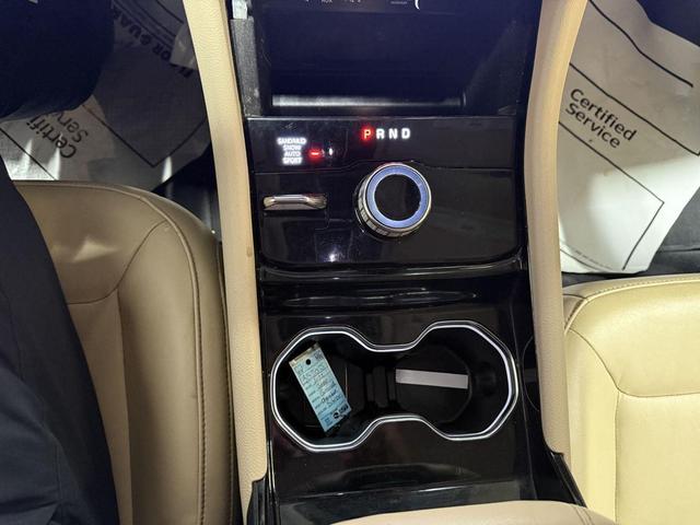 Photo of 2022 Silver Zynith Jeep Grand Cherokee L