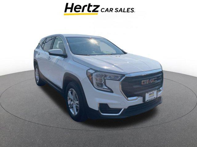 Photo of 2024 Summit White GMC Terrain