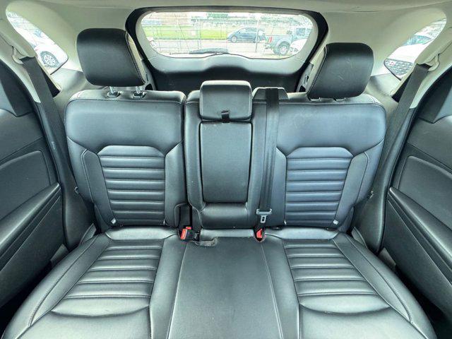 Photo of 2024 Blue Ford Edge