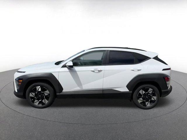 Photo of 2024 Atlas White Hyundai KONA