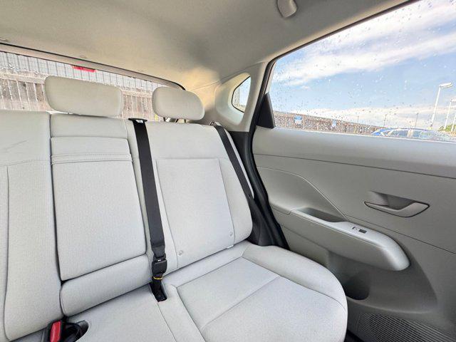 Photo of 2024 Atlas White Hyundai KONA