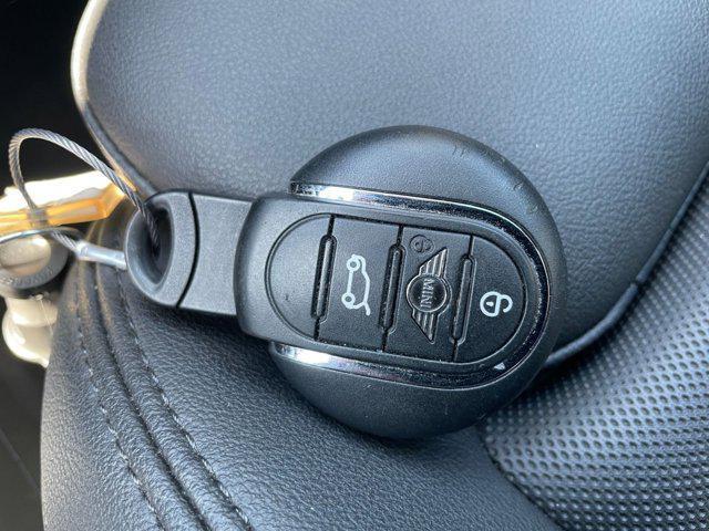 Photo of 2024 Gray MINI Countryman