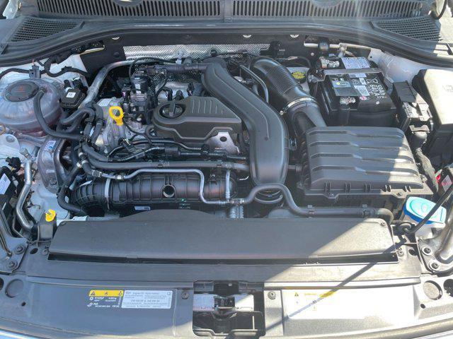 Photo of 2024 Pure White Volkswagen Jetta