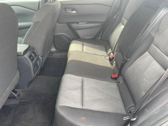 Photo of 2024 Deep Ocean Blue Pearl Nissan Rogue
