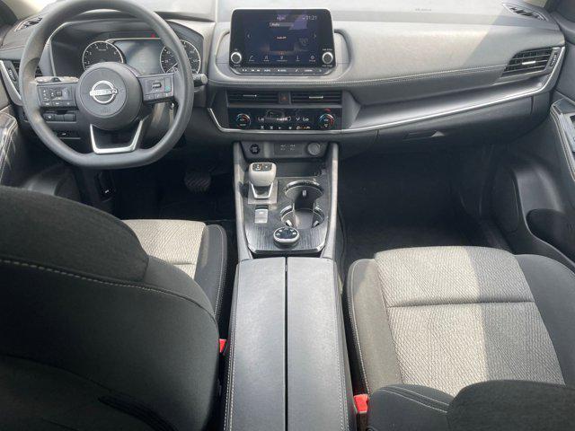 Photo of 2024 Deep Ocean Blue Pearl Nissan Rogue