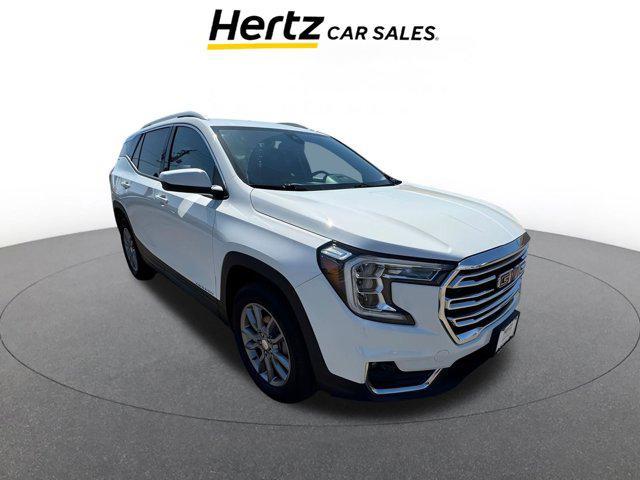 Photo of 2024 Summit White GMC Terrain