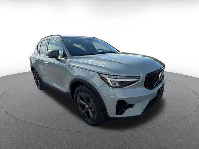 2024 Volvo XC40