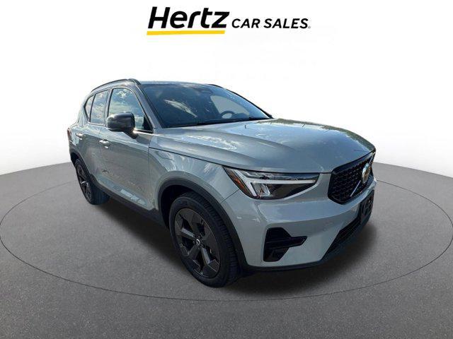 2024 Volvo XC40