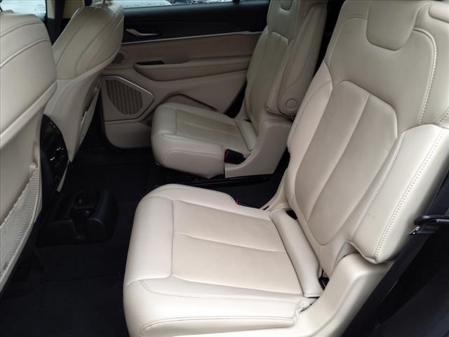 Photo of 2021 Velvet Red Pearlcoat Jeep Grand Cherokee L
