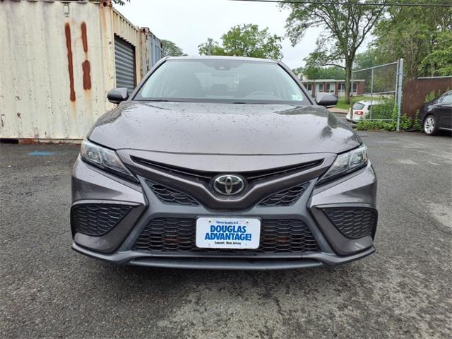 Photo of 2022 Predawn Gray Mica Toyota Camry