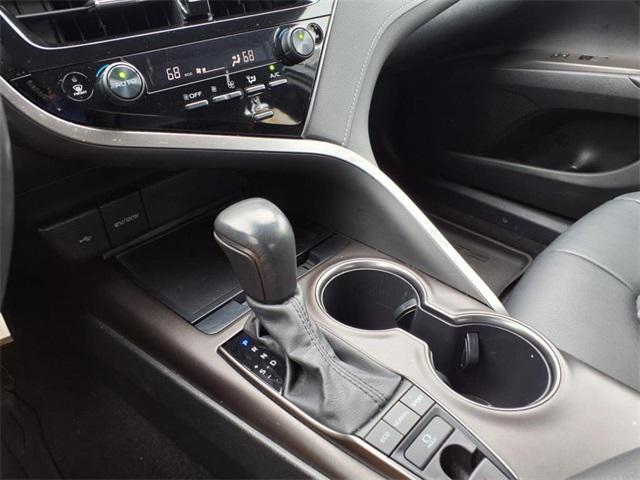 Photo of 2022 Predawn Gray Mica Toyota Camry
