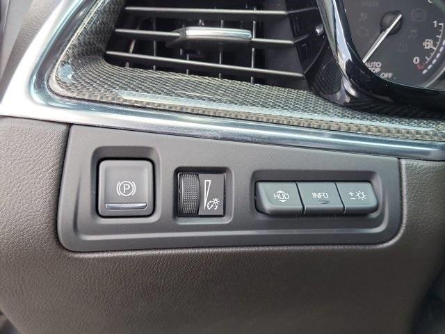 Photo of 2022 Satin Steel Metallic Cadillac XT5