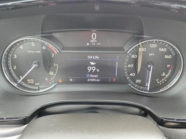 Photo of 2021 Crystal White Tri-Coat Cadillac XT5