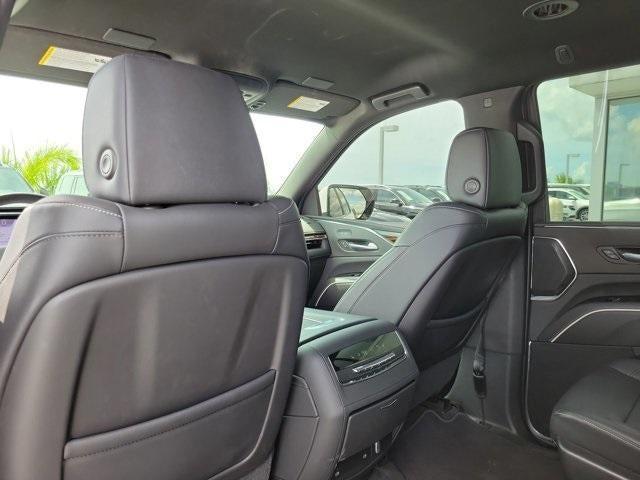 Photo of 2023 Crystal White Tri-Coat Cadillac Escalade