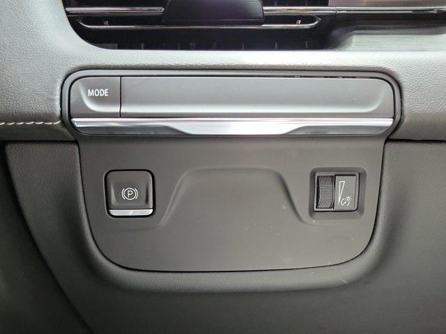 Photo of 2023 Crystal White Tri-Coat Cadillac Escalade