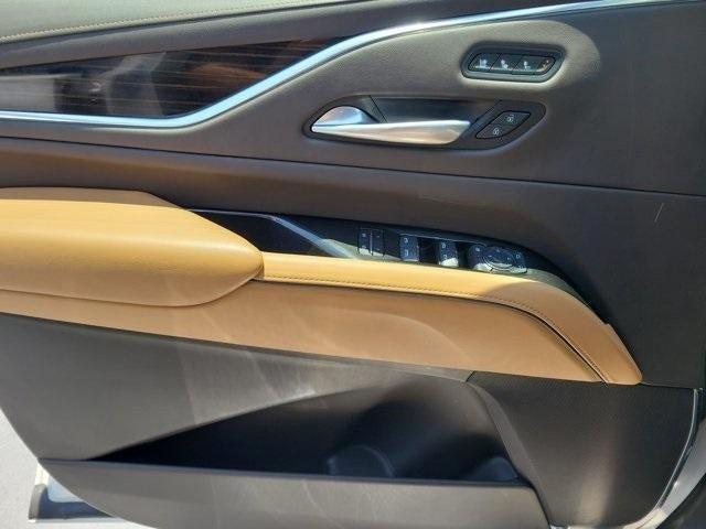 Photo of 2022 Crystal White Tri-Coat Cadillac Escalade ESV
