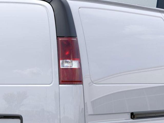 Photo of 2025 Summit White GMC Savana 2500
