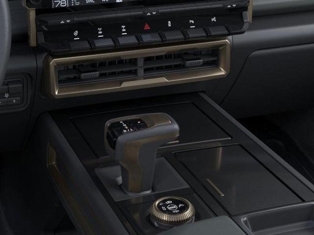 Photo of 2025 White GMC HUMMER EV SUV