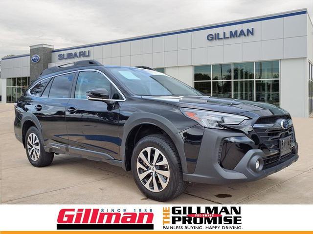 Photo of 2023 Crystal Black Silica Subaru Outback