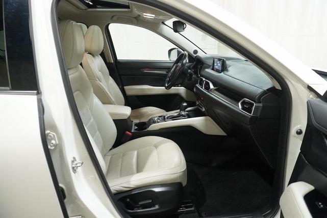 Photo of 2018 Snowflake White Pearl Mica Mazda CX-5