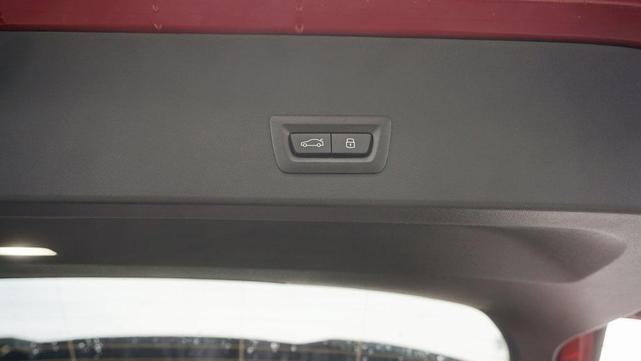 Photo of 2025 Red Metallic BMW X3