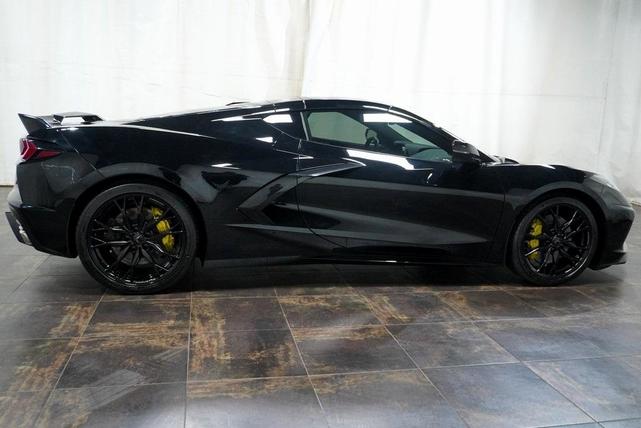 Photo of 2022 Black Chevrolet Corvette