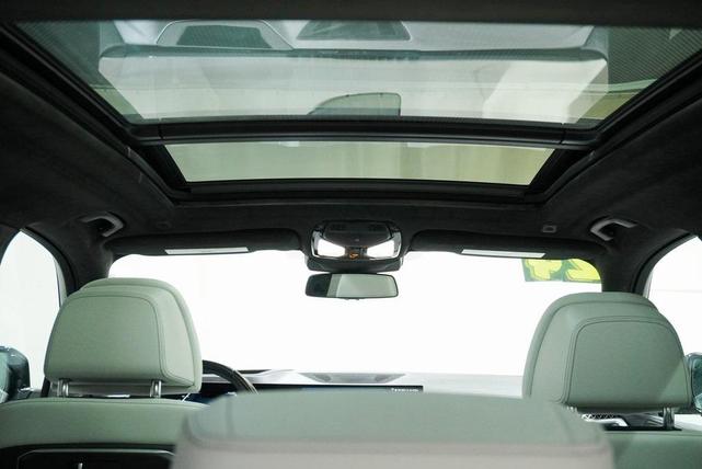 Photo of 2024 Carbon Black Metallic BMW X5