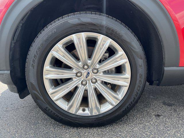 Photo of 2021 Rapid Red Metallic Tinted Clearcoat Ford Explorer