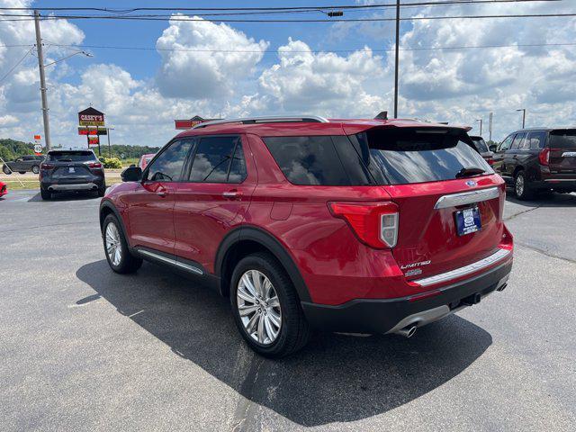 Photo of 2021 Rapid Red Metallic Tinted Clearcoat Ford Explorer