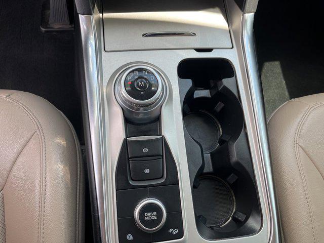 Photo of 2021 Rapid Red Metallic Tinted Clearcoat Ford Explorer