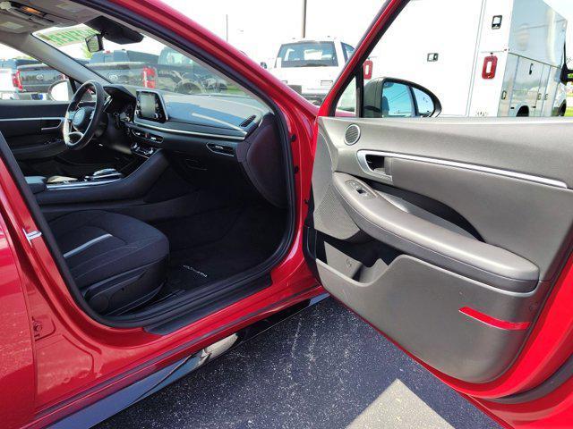 Photo of 2022 Calypso Red Hyundai SONATA