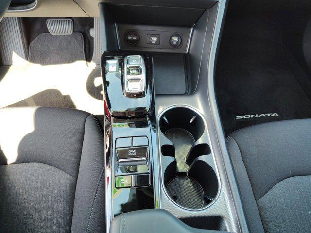 Photo of 2022 Calypso Red Hyundai SONATA