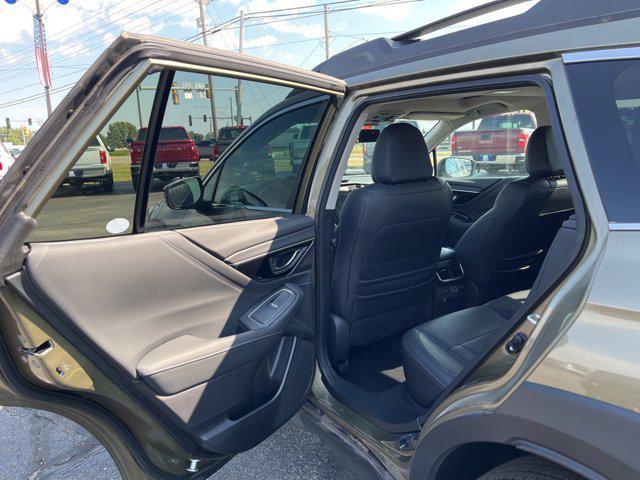 Photo of 2024 Autumn Green Metallic Subaru Outback