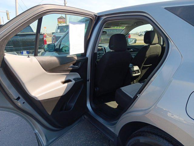 Photo of 2023 Sterling Gray Metallic Chevrolet Equinox