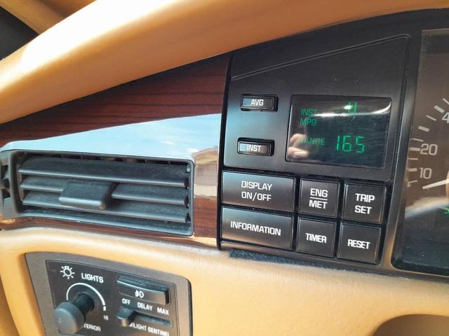 Photo of 1995 White Cadillac Eldorado