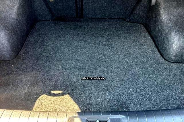 Photo of 2013 Metallic Slate Nissan Altima