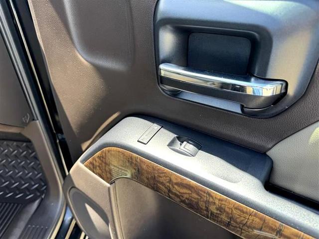 Photo of 2015 Black Chevrolet Silverado 1500