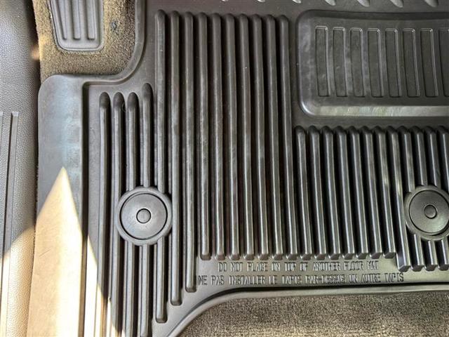 Photo of 2015 Black Chevrolet Silverado 1500