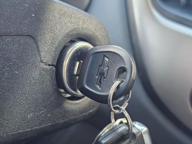 Photo of 2021 Satin Steel Metallic Chevrolet Colorado