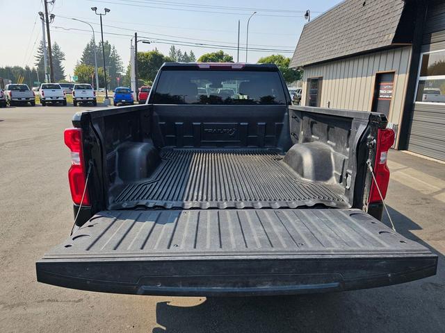 Photo of 2024 Black Chevrolet Silverado 1500