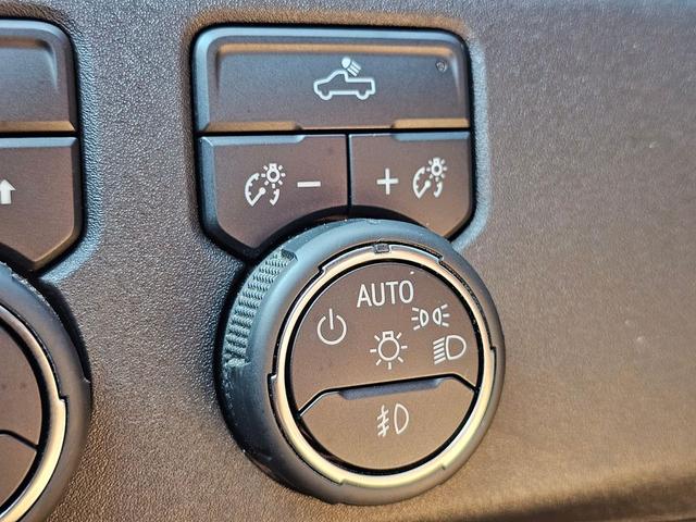 Photo of 2024 Black Chevrolet Silverado 1500