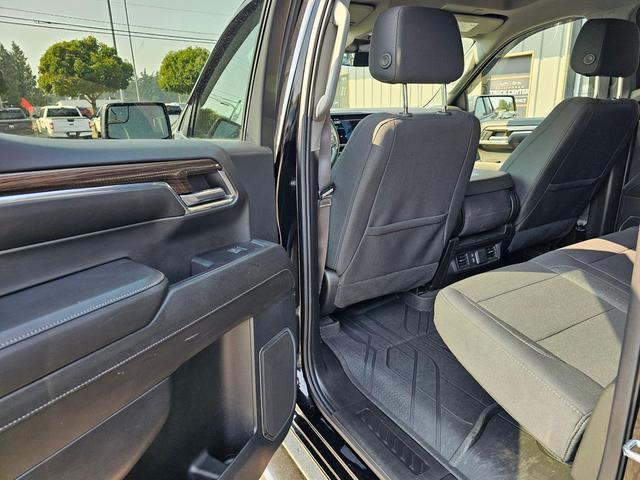 Photo of 2024 Black Chevrolet Silverado 1500