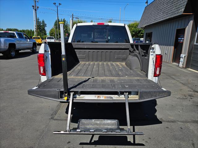 Photo of 2018 Oxford White Ford F-150