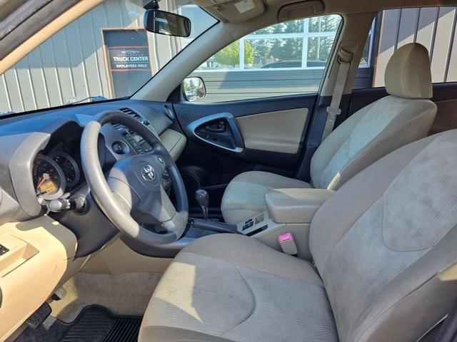 Photo of 2009 Sandy Beach Metallic Toyota RAV4