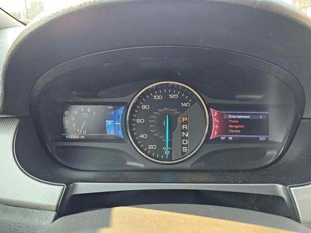 Photo of 2013 Tuxedo Black Metallic Ford Edge