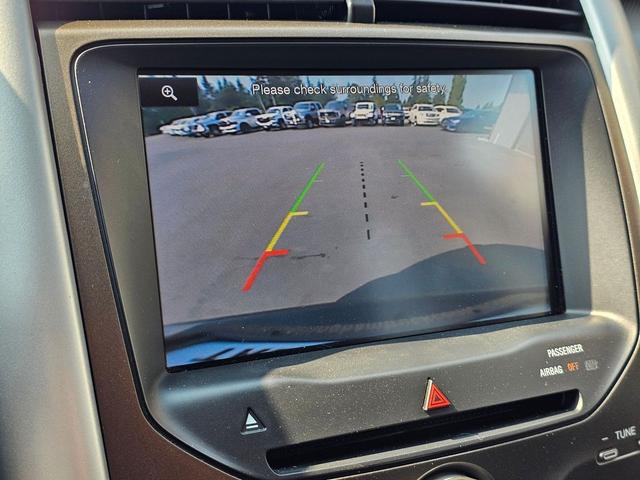 Photo of 2013 Tuxedo Black Metallic Ford Edge